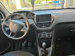 Peugeot 208 Active BlueHDi 100 S&S  - Foto 8