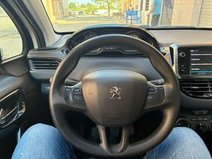 Peugeot 208 Active BlueHDi 100 S&S  - Foto 10