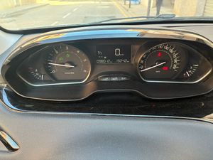 Peugeot 208 Active BlueHDi 100 S&S  - Foto 11