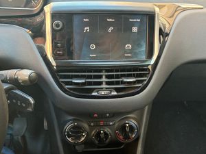 Peugeot 208 Active BlueHDi 100 S&S  - Foto 12