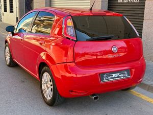 Fiat Punto 5p Easy 1.4 8v 77 CV Start&Stop  - Foto 4