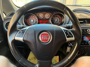 Fiat Punto 5p Easy 1.4 8v 77 CV Start&Stop  - Foto 8