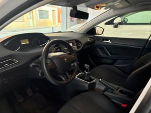 Peugeot 308 5p Access 1.6 BlueHDi 100  - Foto 5
