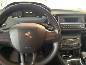 Peugeot 308 5p Access 1.6 BlueHDi 100  - Foto 6