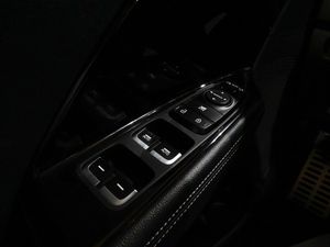 Kia Niro 1.6 GDi HEV 104kW (141CV) Emotion  - Foto 21