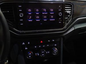 Volkswagen T-Roc 1.5 TSI 110kW (150CV) Sport  - Foto 28