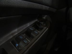 Ford Kuga 2.0 TDCI  103kW ( 140 CV ) 4x2 Titanium  - Foto 18