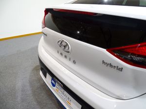 Hyundai IONIQ 1.6 GDI HEV   DCT Style  - Foto 7
