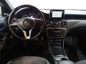 Mercedes Clase A A 220 CDI 125kW ( 170CV ) 4Matic Aut. Style  - Foto 18