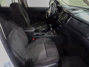 Ford Ranger 2.0 TDCi 125kW (170CV )4x4 Doble Cab.   S/S XL  - Foto 12