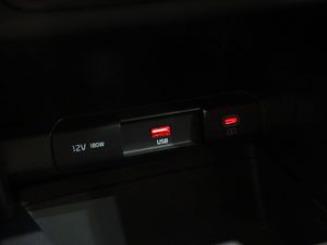 Kia Ceed 1.6 MHEV iMT 100kW (136CV) Drive  - Foto 26
