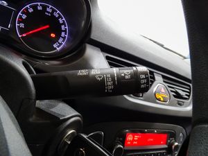 Opel Corsa 1.4   55kW (75CV) Expression  - Foto 19
