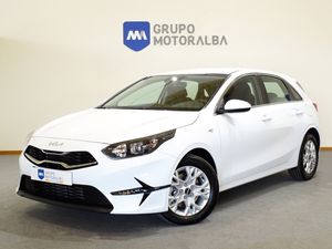 Kia Ceed 1.6 MHEV iMT 100kW (136CV) Drive  - Foto 2