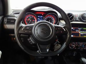 Suzuki Swift 1.2   Mild Hybrid CVT GLE  - Foto 17