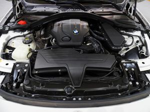 BMW Serie 3 318d   110kW ( 150CV )  - Foto 32