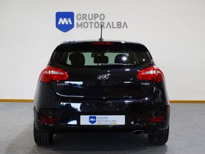 Kia Ceed 1.6 CRDi VGT 100kW (136CV ) Tech  - Foto 6