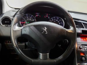 Peugeot 3008 1.2 PureTech 96kW ( 130CV ) S&S Style  - Foto 16