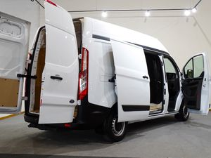 Ford Tourneo  Custom Van Doble 2.0 TDCI 77kW ( 105CV ) 300 L1 Trend  - Foto 8