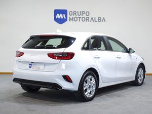 Kia Ceed 1.6 MHEV iMT 100kW (136CV) Drive  - Foto 6