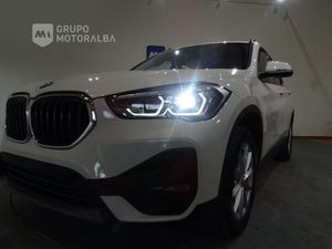 BMW X1 1.5 sDrive16d 85kW ( 116D )  Business  - Foto 3