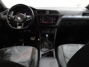 Volkswagen Tiguan 2.0 TDI 110kW (150CV) DSG Sport  - Foto 17