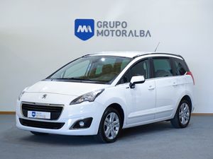 Peugeot 5008 1.2 PureTech 96Kw (130cv ) S&S Style  - Foto 2