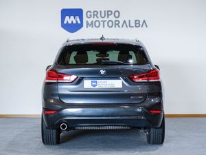 BMW X1 1.5 sDrive18i  103kW ( 140CV )  - Foto 6