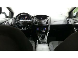 Ford Focus Trend+ 1.5 TDCi 70kW  - Foto 11
