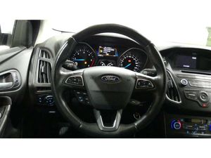 Ford Focus Trend+ 1.5 TDCi 70kW  - Foto 12