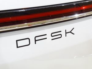DFSK Fengon 5 Classic ix5  - Foto 14