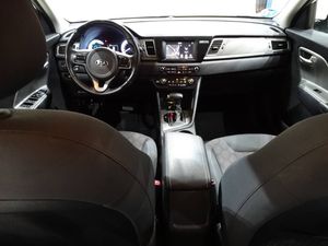 Kia Niro Drive 1.6 GDi Híbrido 104kW (141CV)  - Foto 12