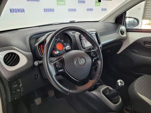 Toyota Aygo 1.0 70 xplay con Camera trasera!  - Foto 13