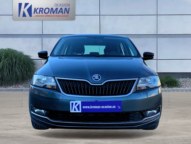 Skoda Spaceback 1.0 TSI 70KW (95cv) Ambition Spaceback con Camera trasera!  - Foto 3