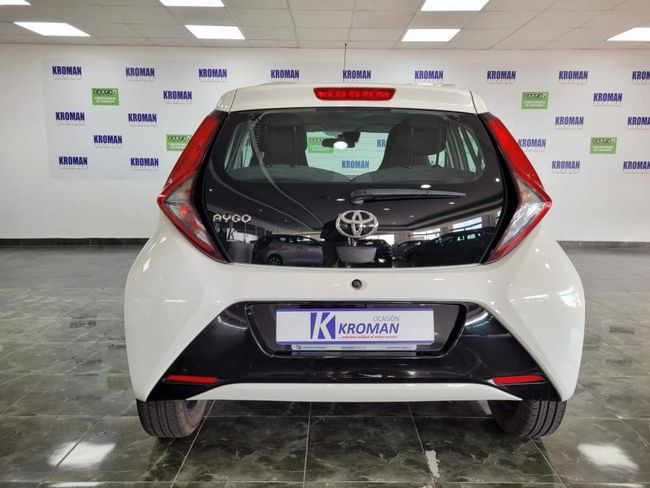 Toyota Aygo 1.0 70 xplay con Camera trasera!  - Foto 12