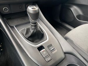 Nissan Qashqai 1.3 DIG-T N-Connecta 140cv   - Foto 16