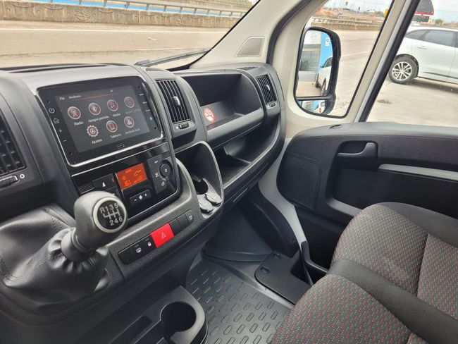 Peugeot Boxer 2.0 BHDi S&S V322 335 L3H2 140cv   - Foto 7