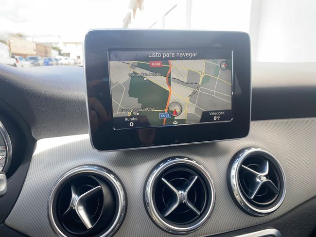 Mercedes GLA 2.0D 7G-DCT Automatico 136cv   - Foto 13