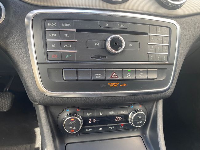 Mercedes GLA 2.0D 7G-DCT Automatico 136cv   - Foto 16