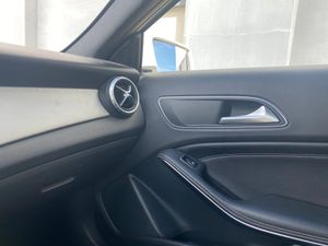 Mercedes GLA 2.0D 7G-DCT Automatico 136cv   - Foto 17