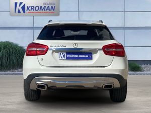 Mercedes GLA 2.0D 7G-DCT Automatico 136cv   - Foto 6