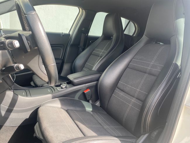 Mercedes GLA 2.0D 7G-DCT Automatico 136cv   - Foto 18
