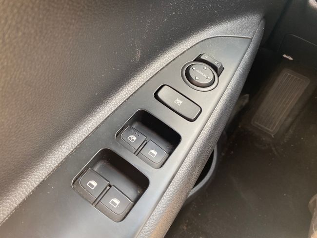 Kia Rio 1.2 DPi 62kW 84CV Concept   - Foto 17