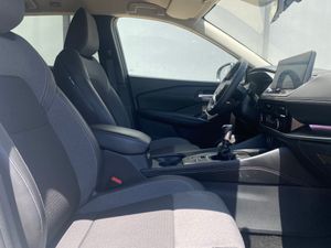 Nissan Qashqai 1.3 DIG-T N-Connecta 140cv New Modell   - Foto 20