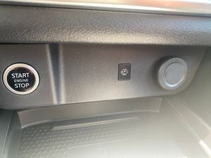 Nissan Qashqai 1.3 DIG-T N-Connecta 140cv New Modell   - Foto 15