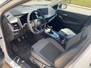 Nissan Qashqai 1.3 DIG-T N-Connecta 140cv New Modell   - Foto 8