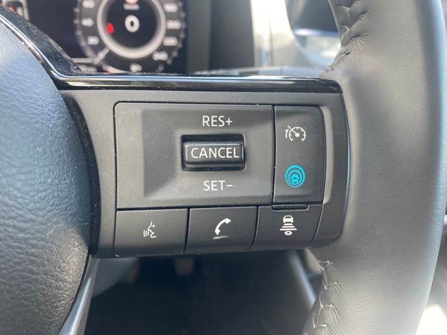 Nissan Qashqai 1.3 DIG-T N-Connecta 140cv New Modell   - Foto 11