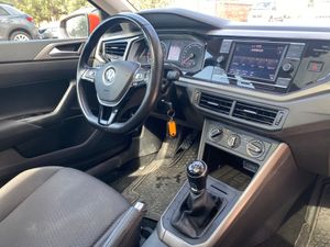 Volkswagen Polo Advance 1.0 95CV   - Foto 18