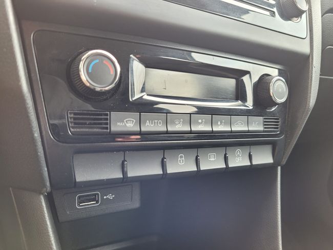 Skoda Spaceback 1.0 TSI 70KW (95CV) AMBITION   - Foto 16