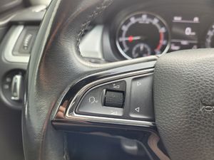 Skoda Spaceback 1.0 TSI 70KW (95CV) AMBITION   - Foto 11