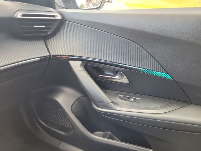 Peugeot 2008 1.0 Allure Puretech S&S 6 Vel. 130cv   - Foto 18